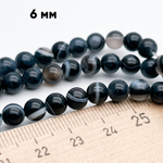 Агат тонированный серо-черный, диаметр 6,1-6,3 мм, цена за 28-29 шт (1/2 нити)