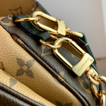 Louis Vuitton Pochette Metis East West