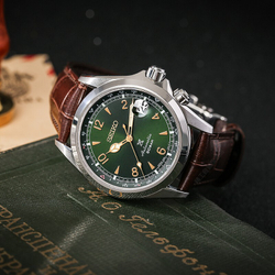 SEIKO Prospex Alpinist SPB121