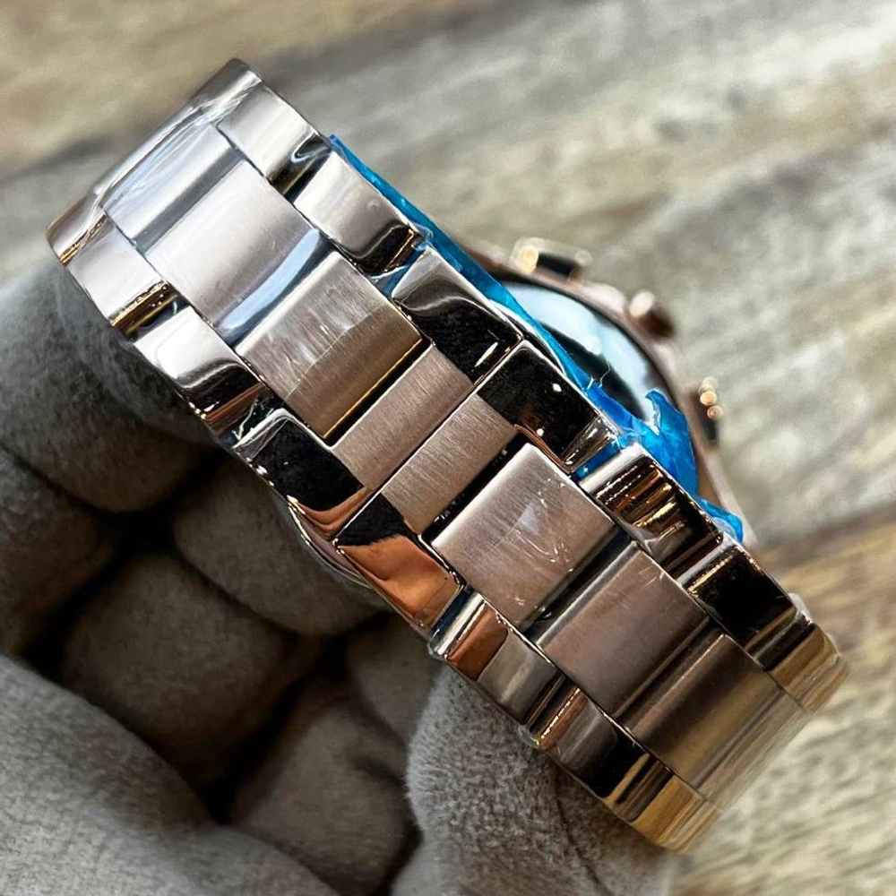 Часы Rado