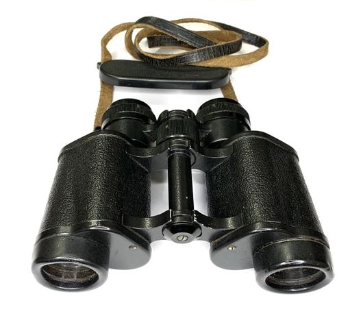 Коллекционный бинокль военный полевой БПЦ5 8х30, СССР 1980 г. "Олимпийский". Полный комплект: штатный кофр 1980 г., два ремня и крышка на окуляры