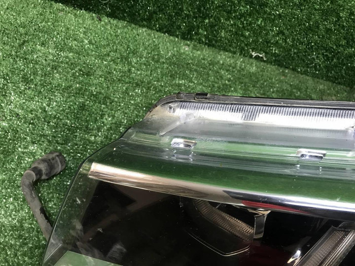 Фара левая VW Taos (2020-н.в.) LED