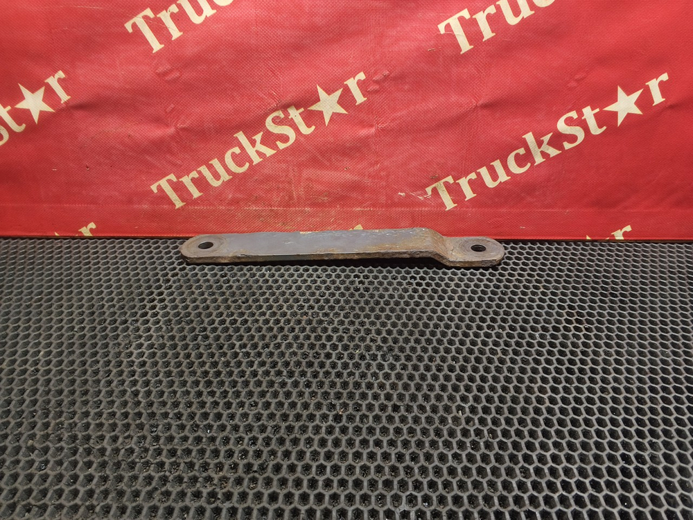 Стойка переднего стабилизатора