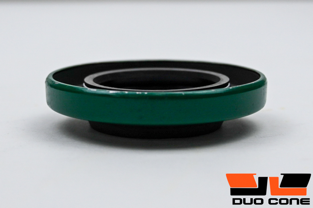 Армированная манжета (Сальник) AH131860 John Deere-3