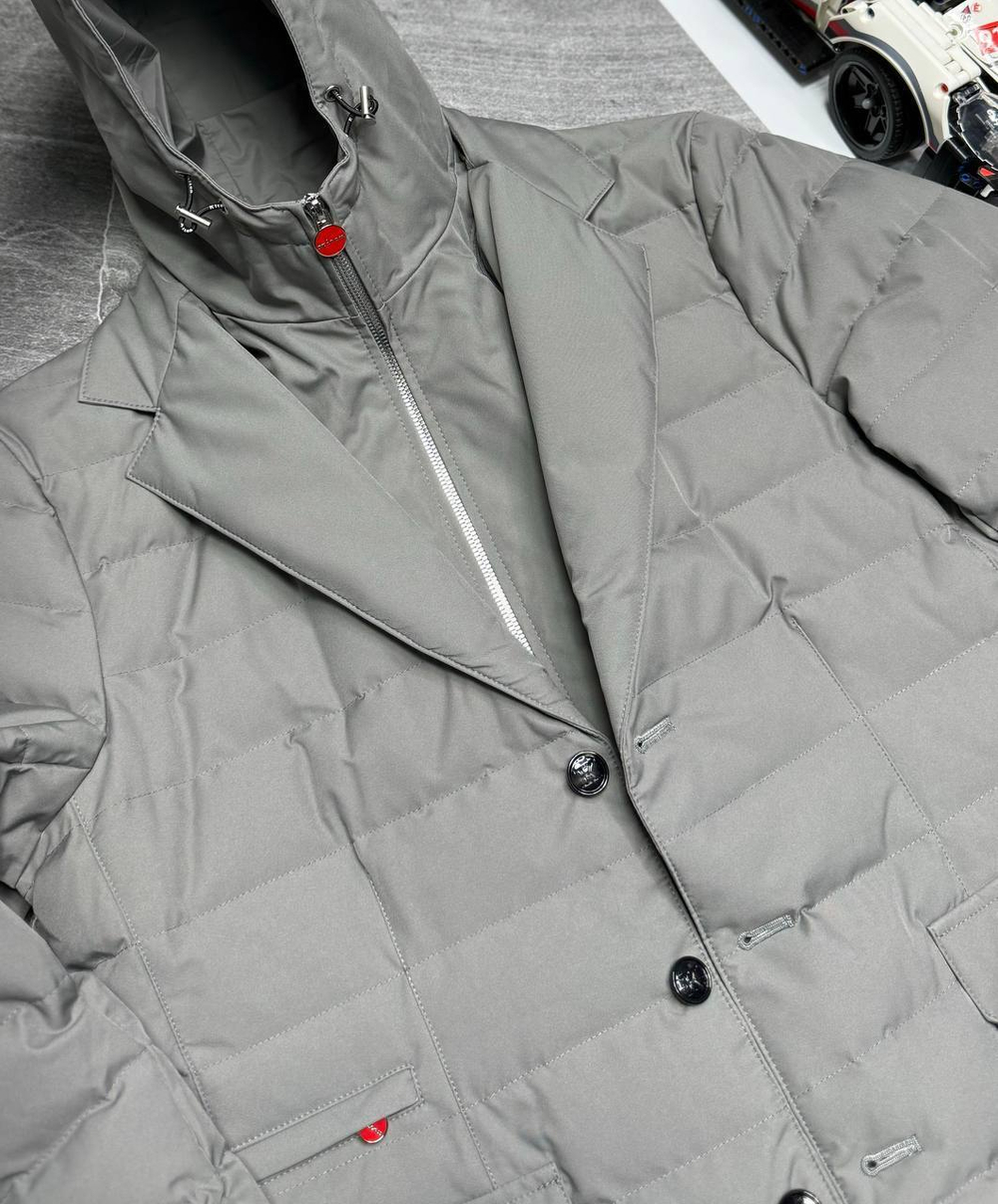 Пуховик Kiton