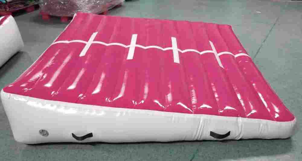 Надувной гимнастический мат-коврик «Старт» для занятий 2×2×0,4 м, розовый