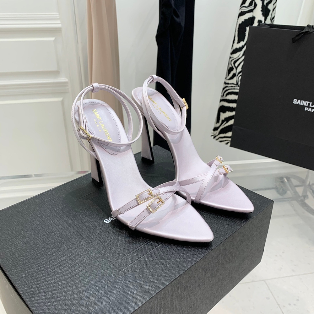 Saint Laurent Pumps