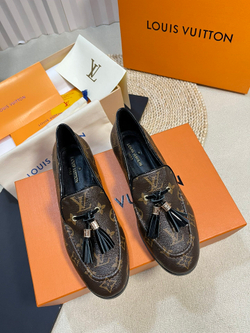 Louis Vuitton Mocassin
