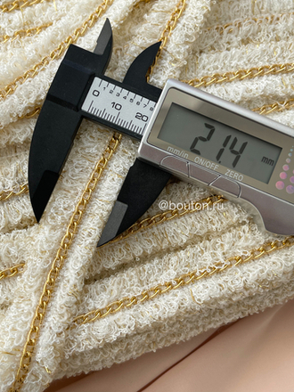 Тесьма бежевая с золотистой цепью