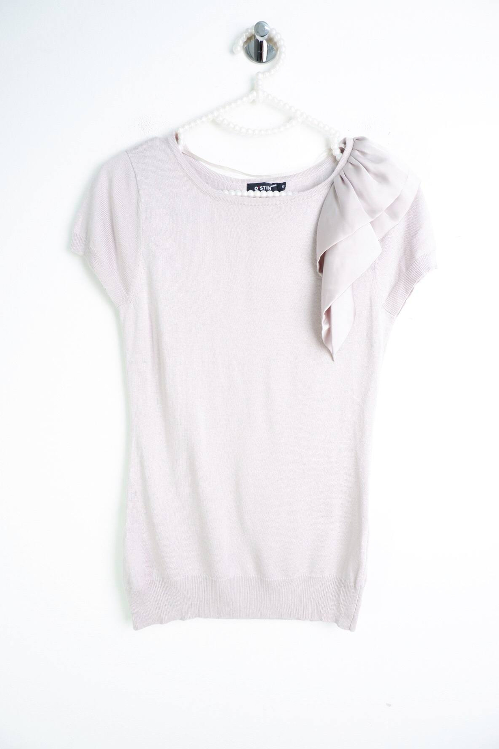 Джемпер Ostin приятного оттенка, маркировка S, визуально на 44 размер