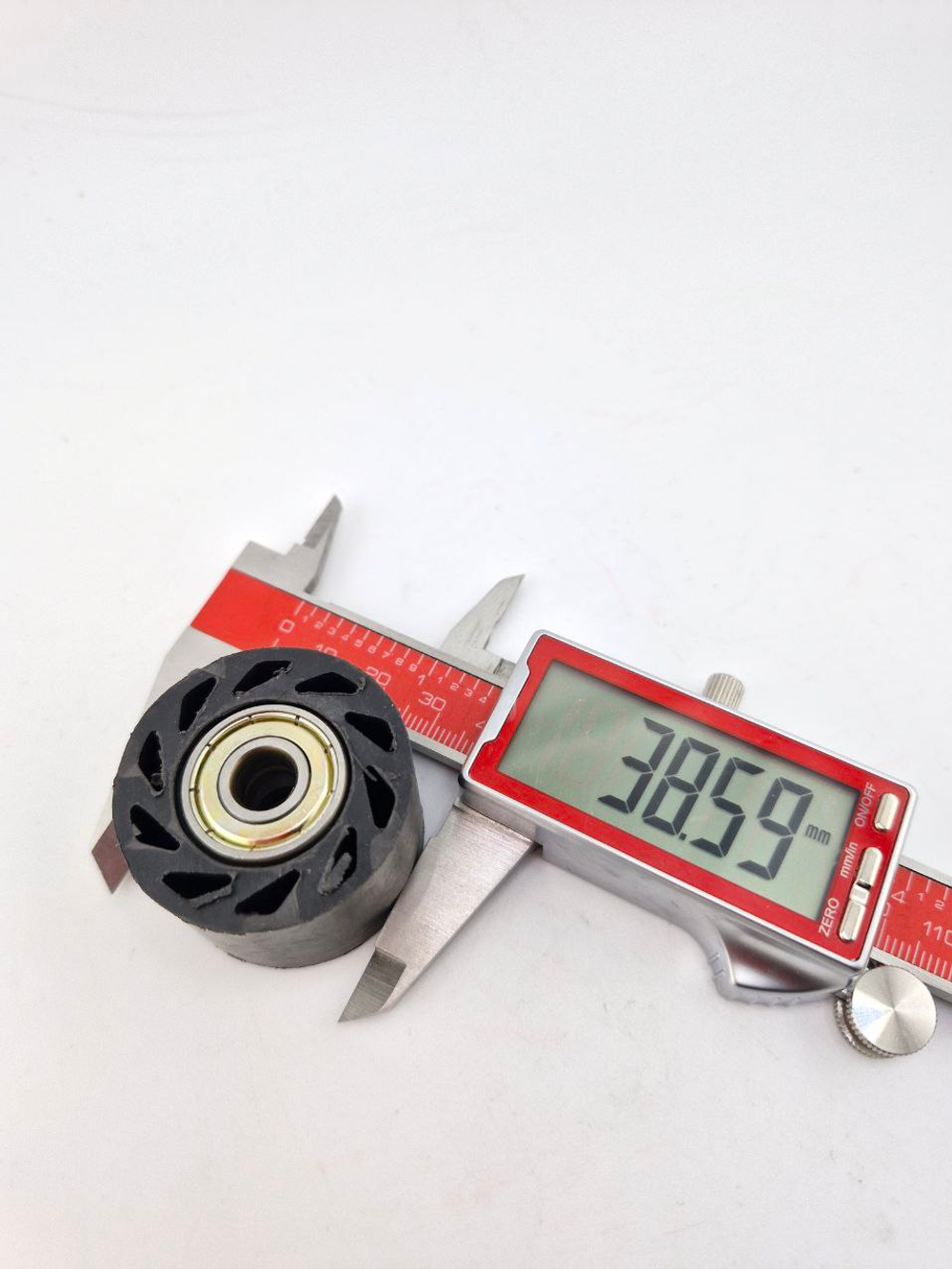 Ролик натяжителя приводной цепи для мопеда питбайка эндуро мотоцикла D-10мм.