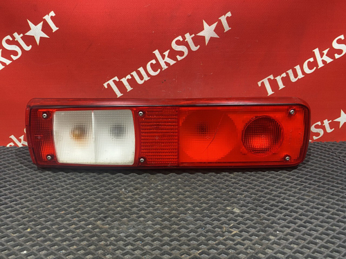 Фонарь задний левый 2016г