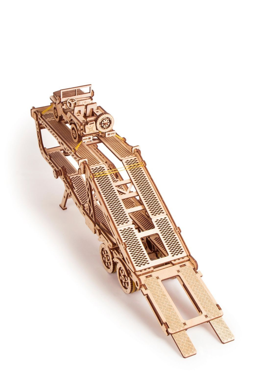 Механический 3D-пазл из дерева Wood Trick Прицеп Автовоз с джипом