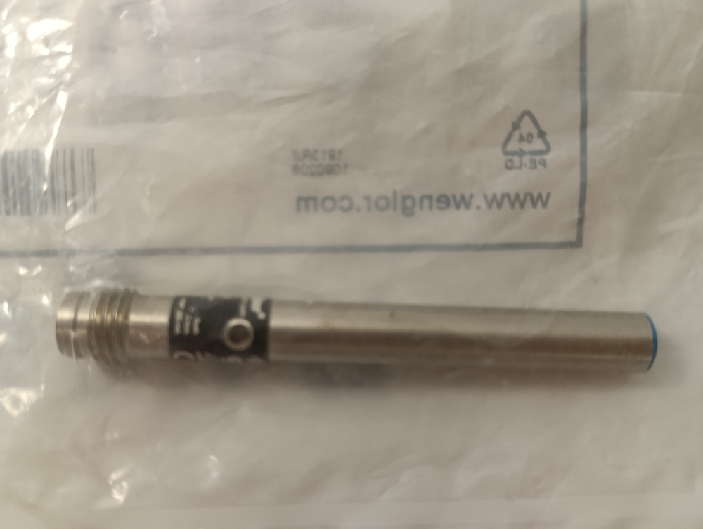 Wenglor IR020BE60VD8 новое