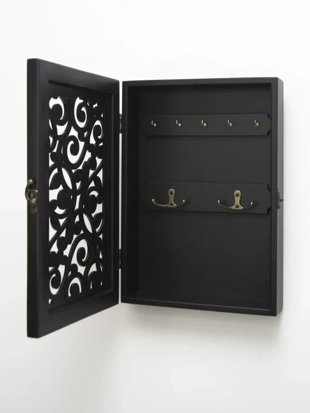 Ключница настенная в прихожую закрытая