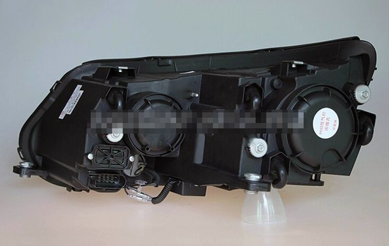 Передние фары VW Тигуан 2011-2016 V9 type [ТИГУАН 1 - рестайлинг; Комплект Л+П; яркие ходовые огни; светодиодные; биксеноновая линза]