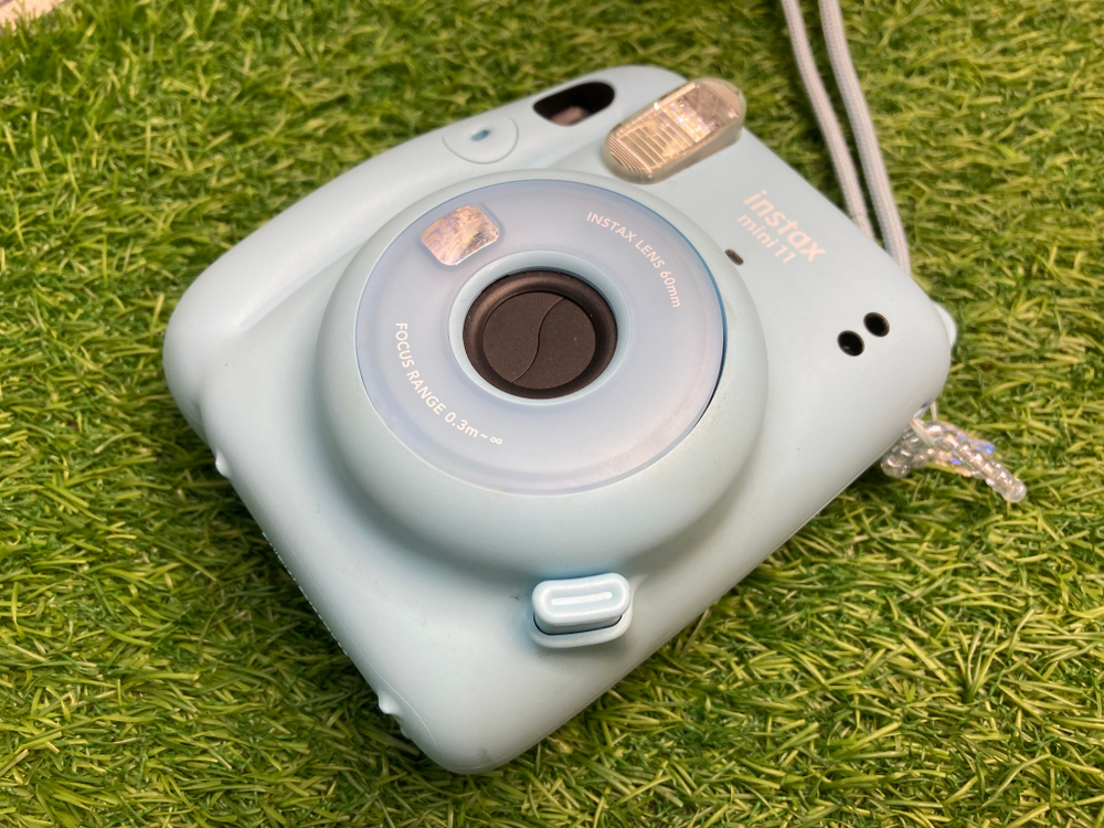 FujiFilm Instax Mini 11