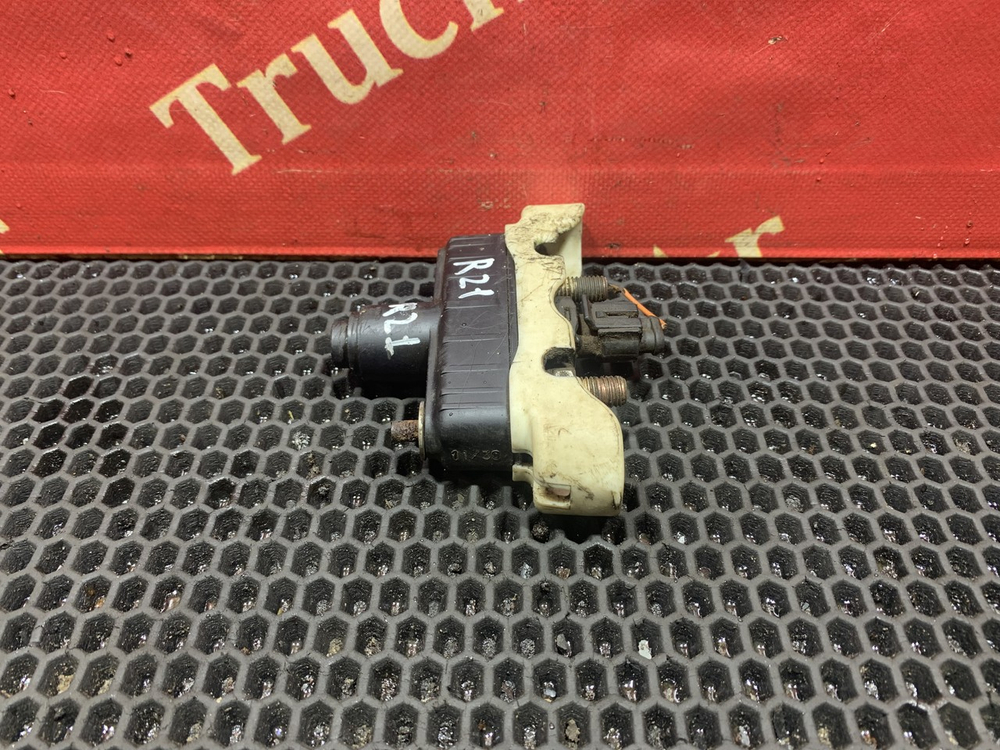 Выключатель массы