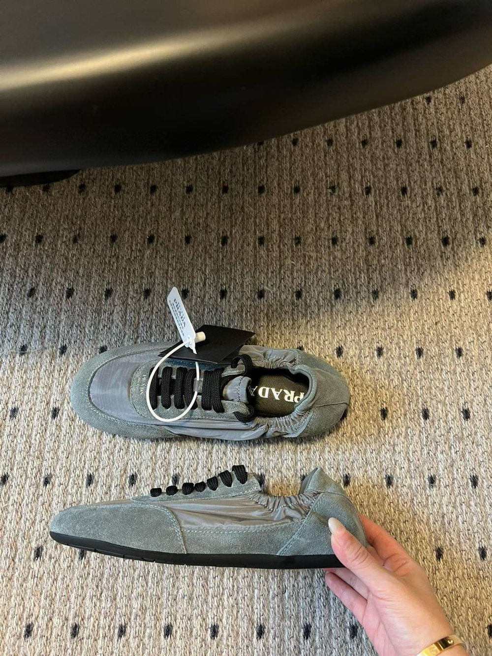 Кроссовки Prada
