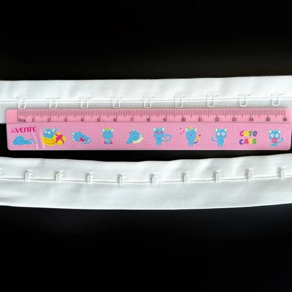 Крючки на ленте однорядные белые