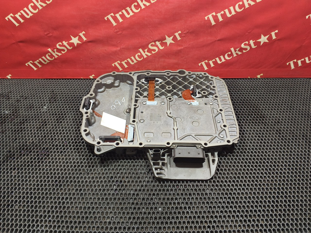 Блок управления АКПП ZF 12TX2210TD 2021г.
