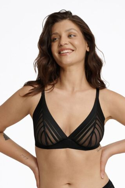 41190 IGA Бюст ESOTIQ