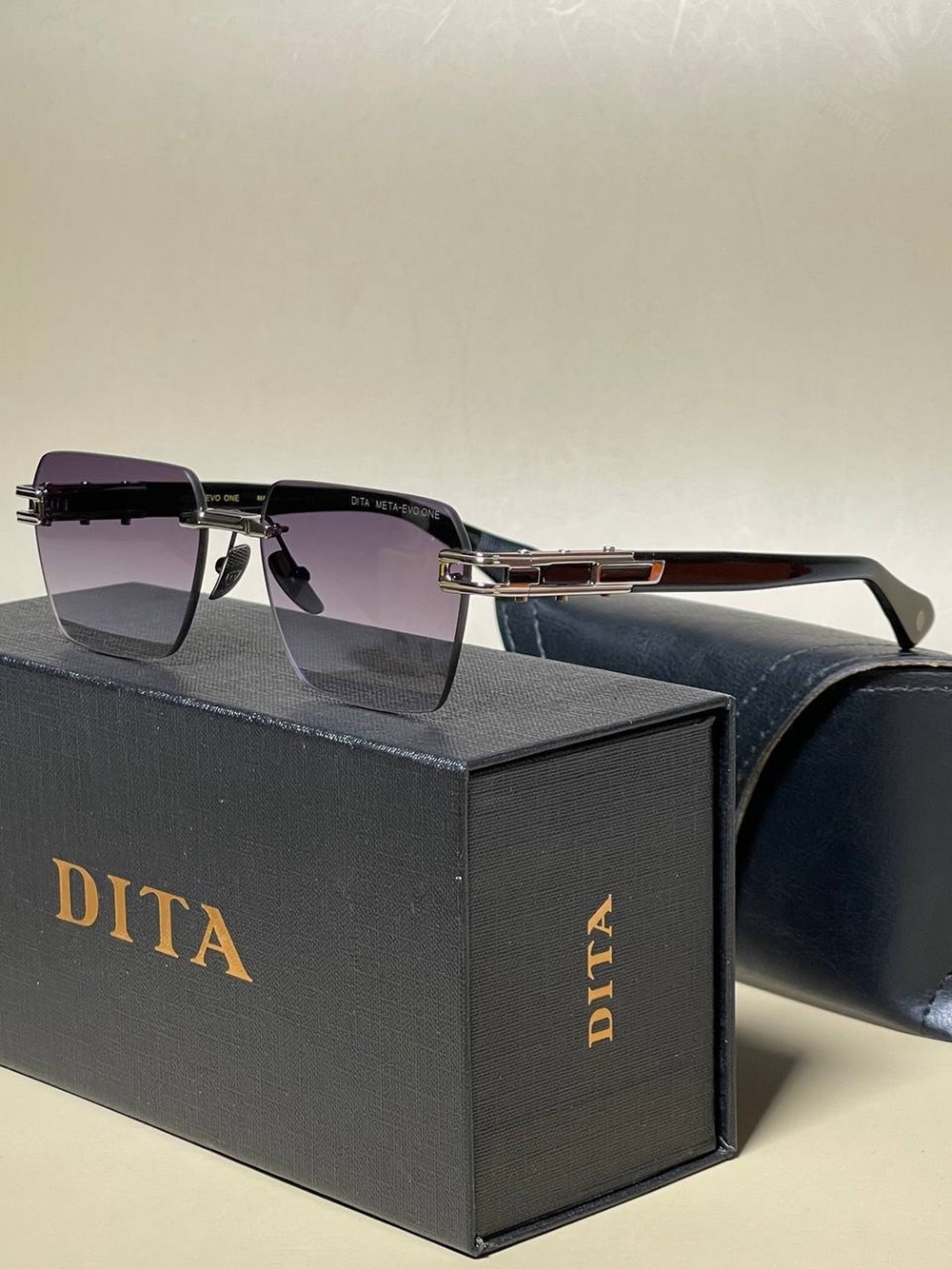 Солнечные очки Dita