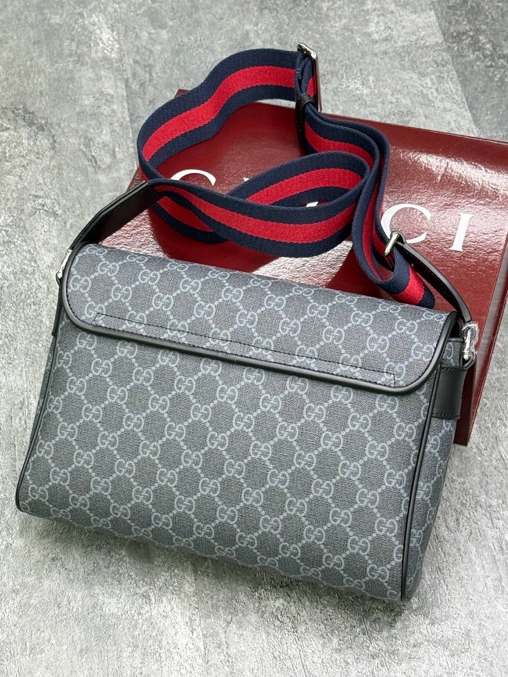 Сумка через плечо Gucci