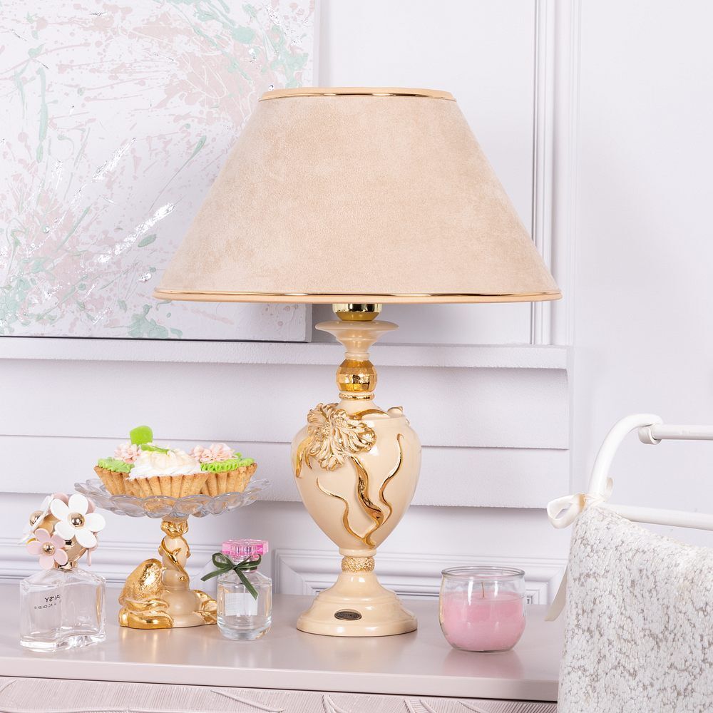 Настольная лампа Флер де Лис Айвори с абажуром №38 Айвори