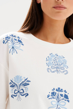 23541 Свитшот женский (молочный)