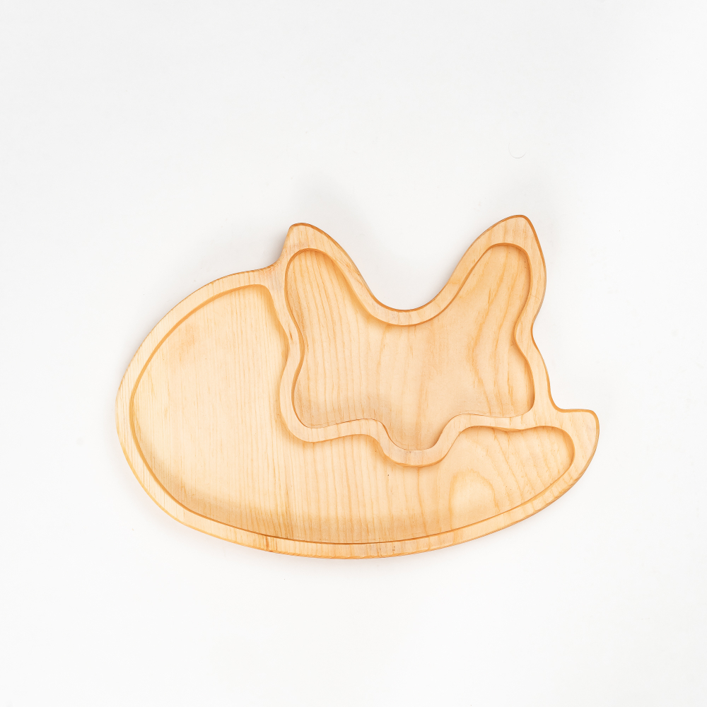 Менажница деревянная из сибирского кедра для подачи блюд и закусок с гравировкой "ЛИСИЦА". MG109