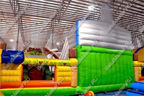 Коммерческий надувной батут "Нюргун Боотур"