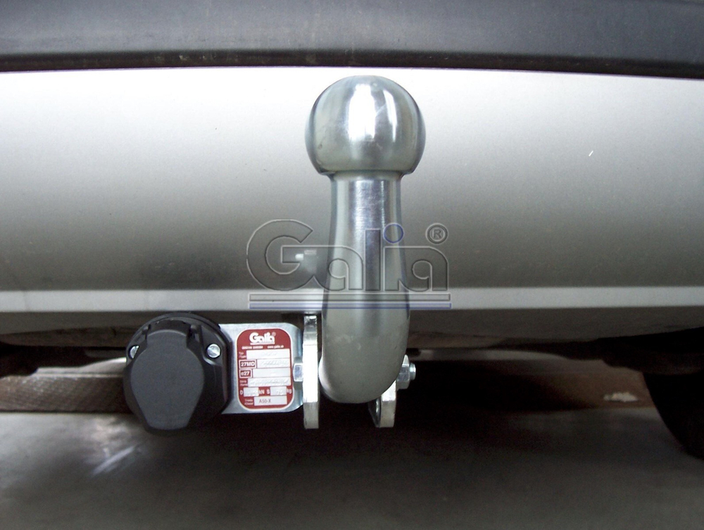 Фаркоп оцинкованный Galia C031A для Citroen C8 2002-2010, FIAT Ulysse 2002-2010, Lancia Phedra 2002-2010, Peugeot 807 2002-2010(паспорт и сертификат в комплекте)(без электрики)