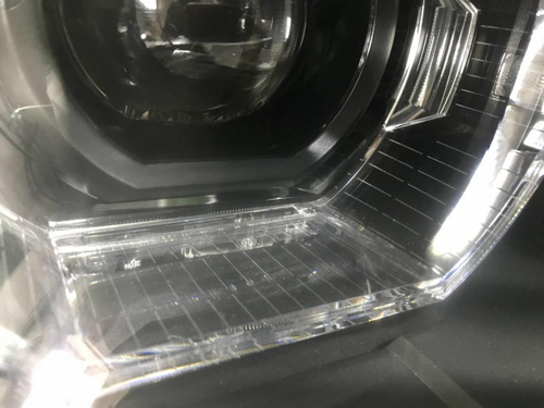 Битая Фара правая BMW X1 F48 (2015-2019) LED