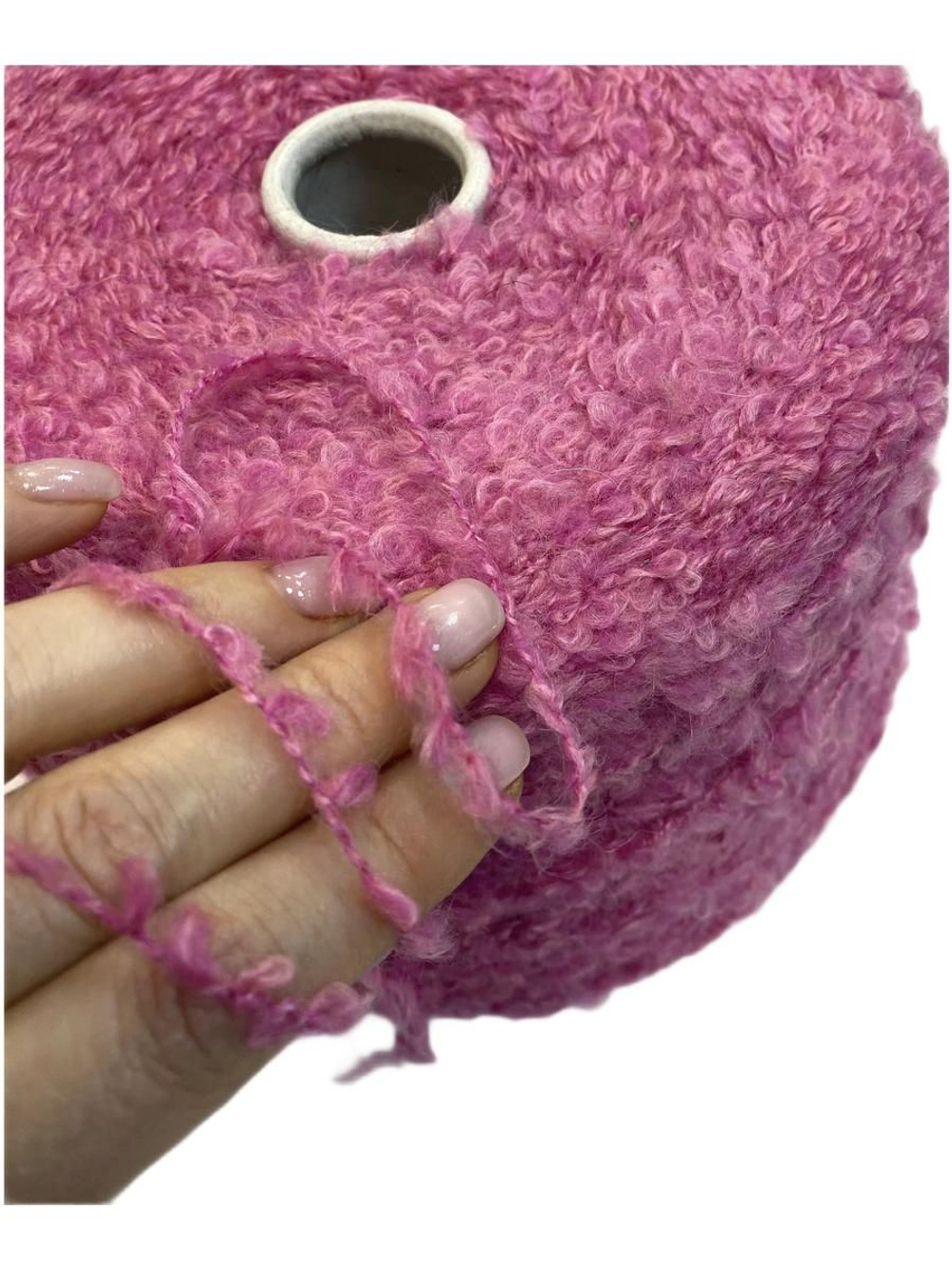 Пряжа на бобине(Италия) 920 г 100г-170м 12% мохер 10% альпака 16% меринос 28% п/а 34%п/к