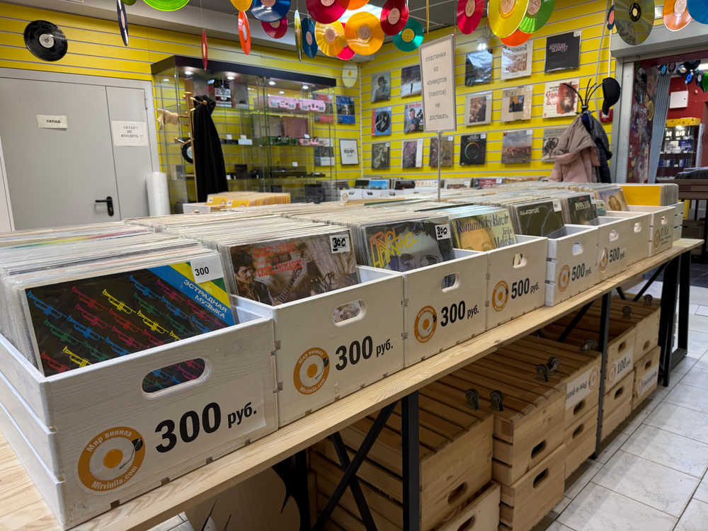 Виниловые пластинки СССР и стран соцлагеря от 200р./шт.