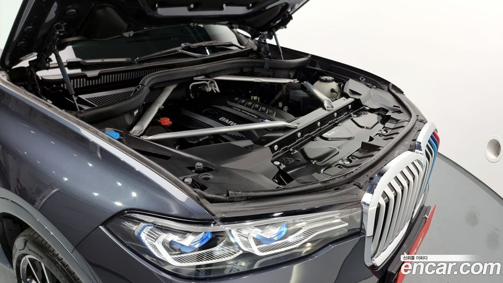 BMW X7 (G07) xDrive 30d M Sports 6-и местный (10.2020)
