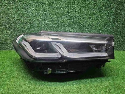 Фара правая BMW 5er G30 (2020-2023) LED