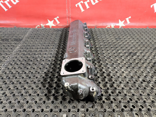 Впускной коллектор