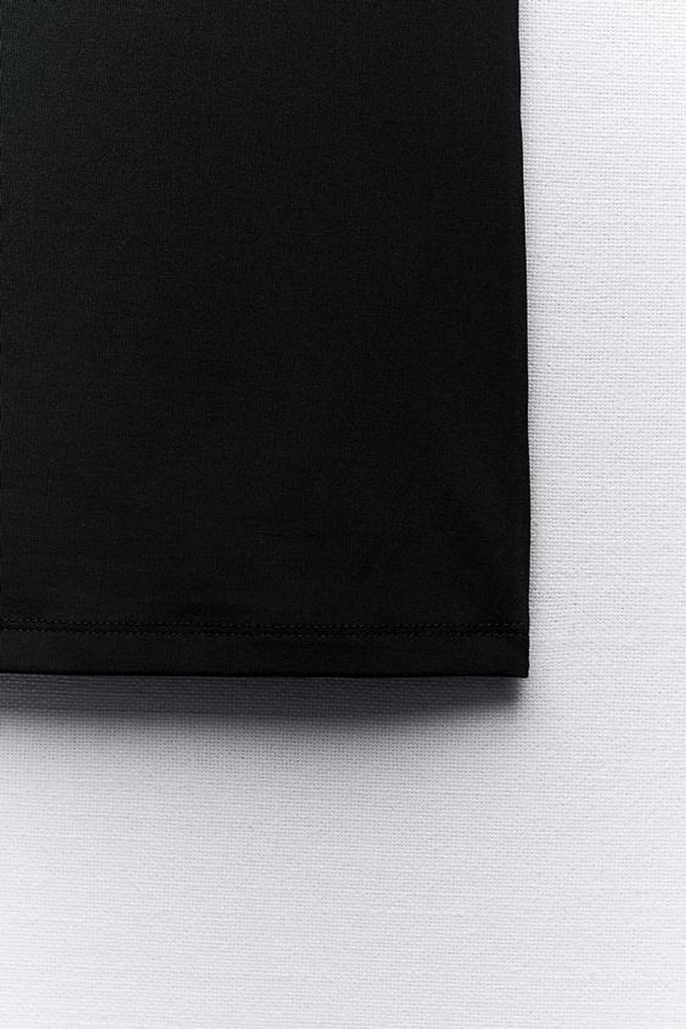 ZARA ТОП ИЗ ПОЛИАМИДА С ТОНКИМИ БРЕТЕЛЯМИ, ЧЕРНЫЙ