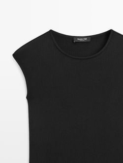 Massimo Dutti Длинное платье с контрастной отделкой и плиссировкой, черный