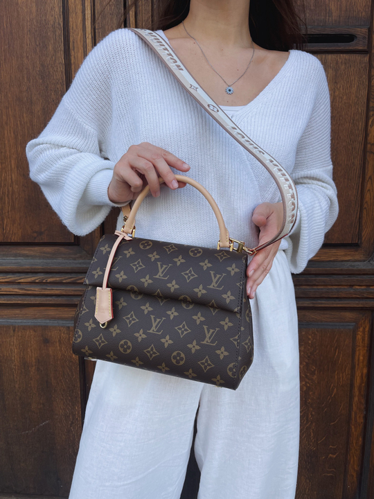 Louis Vuitton Cluny