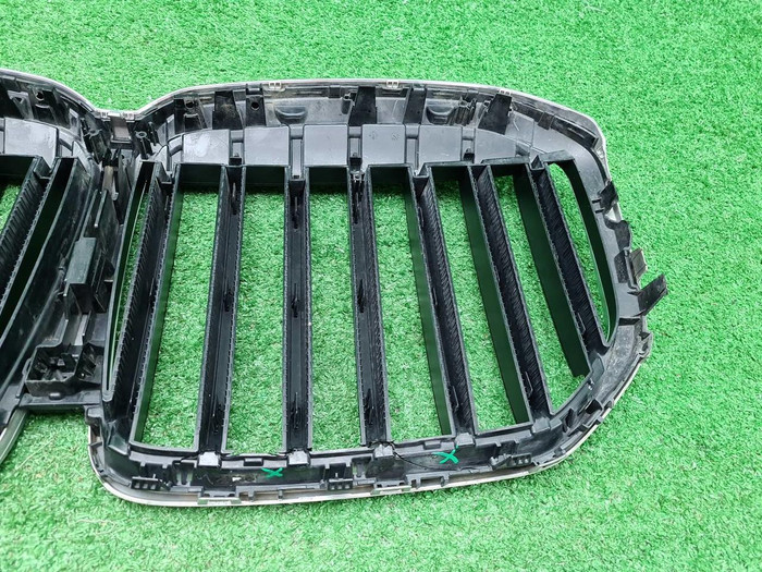 Решетка радиатора BMW X7 G07 (2022-н.в.)