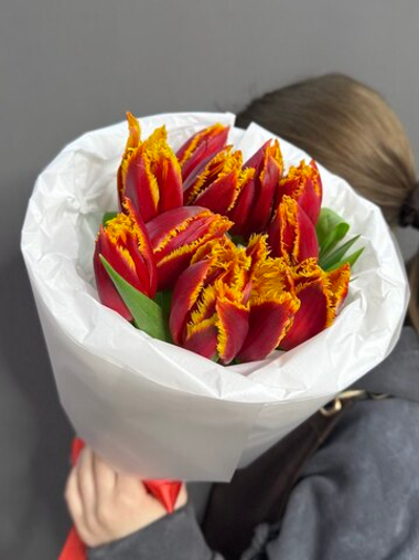 Монобукет с 11 махровыми тюльпанами