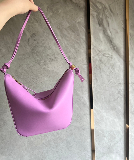 Loewe Mini Hammock Hobo 28 cm