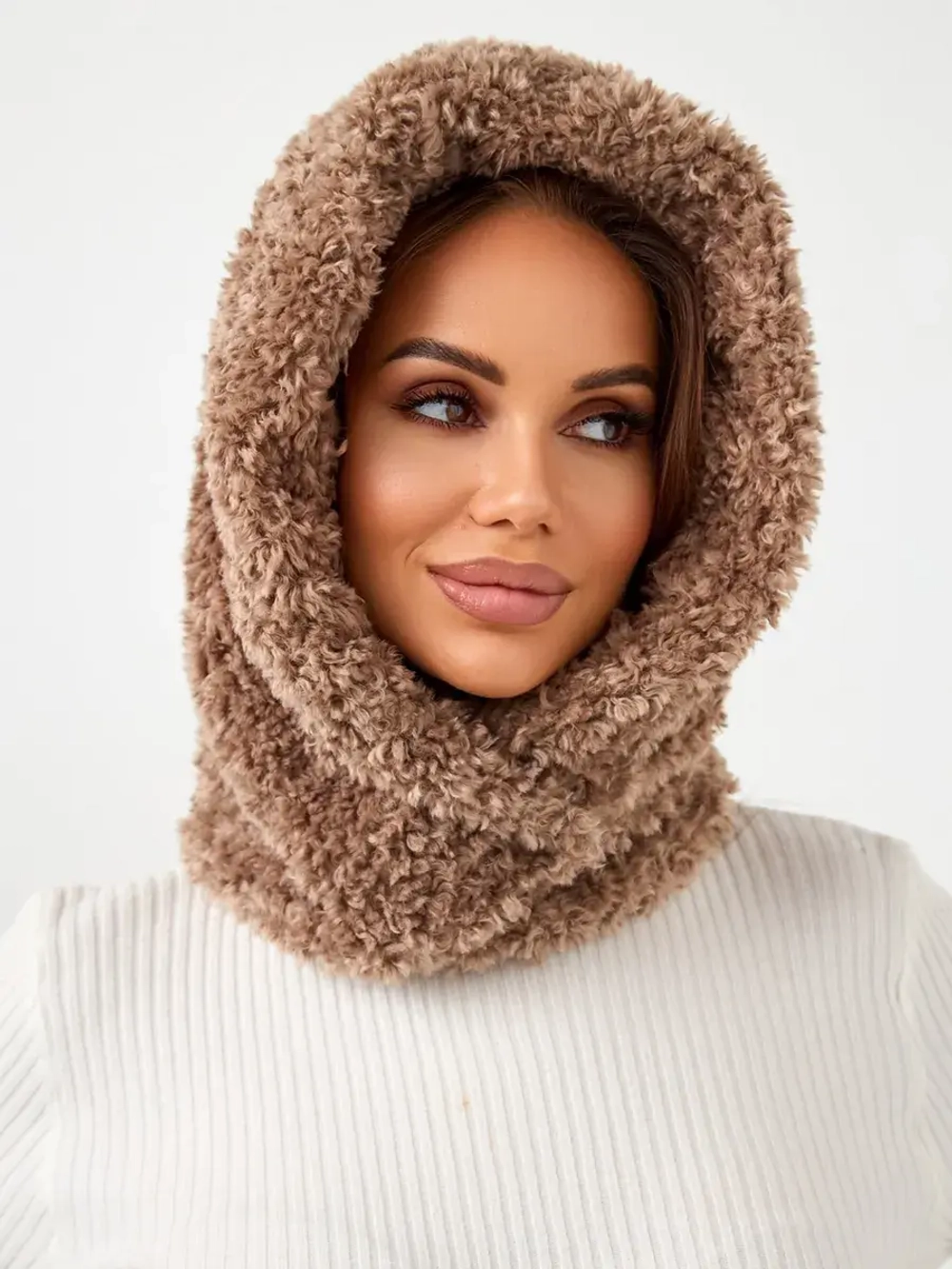 Капор зимний вязаный капюшон на флисе