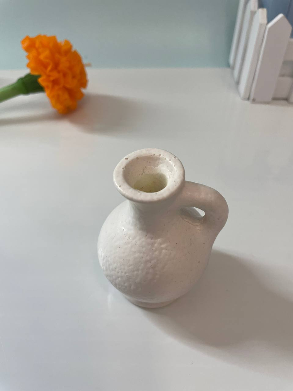 Гипсовый подсвечник Кувшинчик