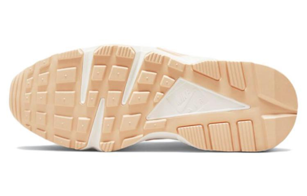 Nike Huarache Se Easter Hyper Sneakers