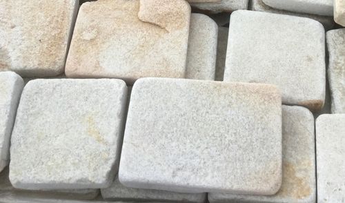 брусчатка песчаник пилено-галтованный Жемчуг, отгрузка напрямую с карьера