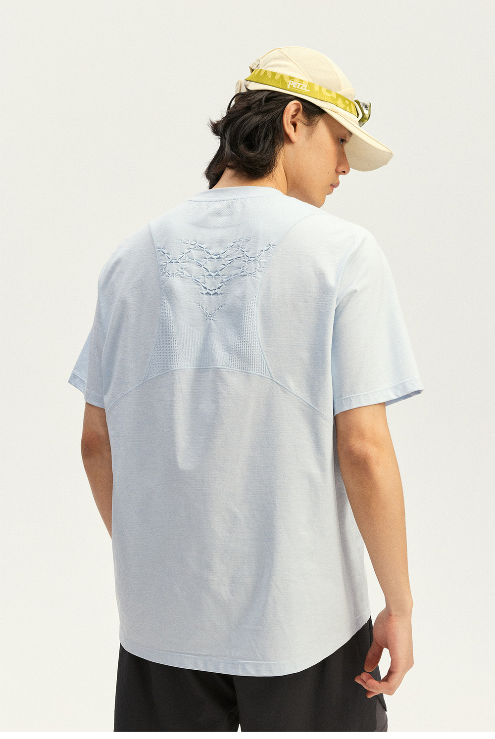 Футболка Nothomme Monterest 3D Bionic белый